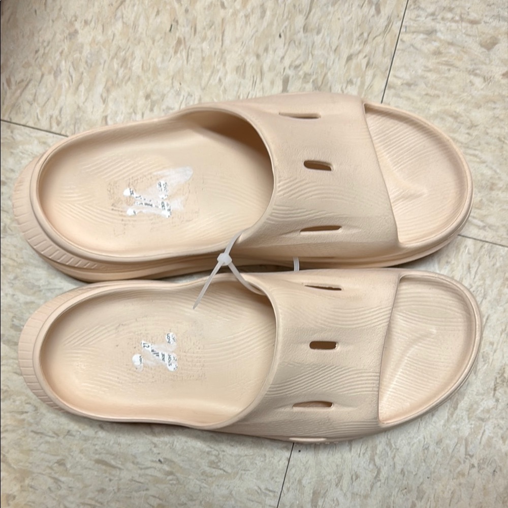 Hoka Beige Slide Sandals